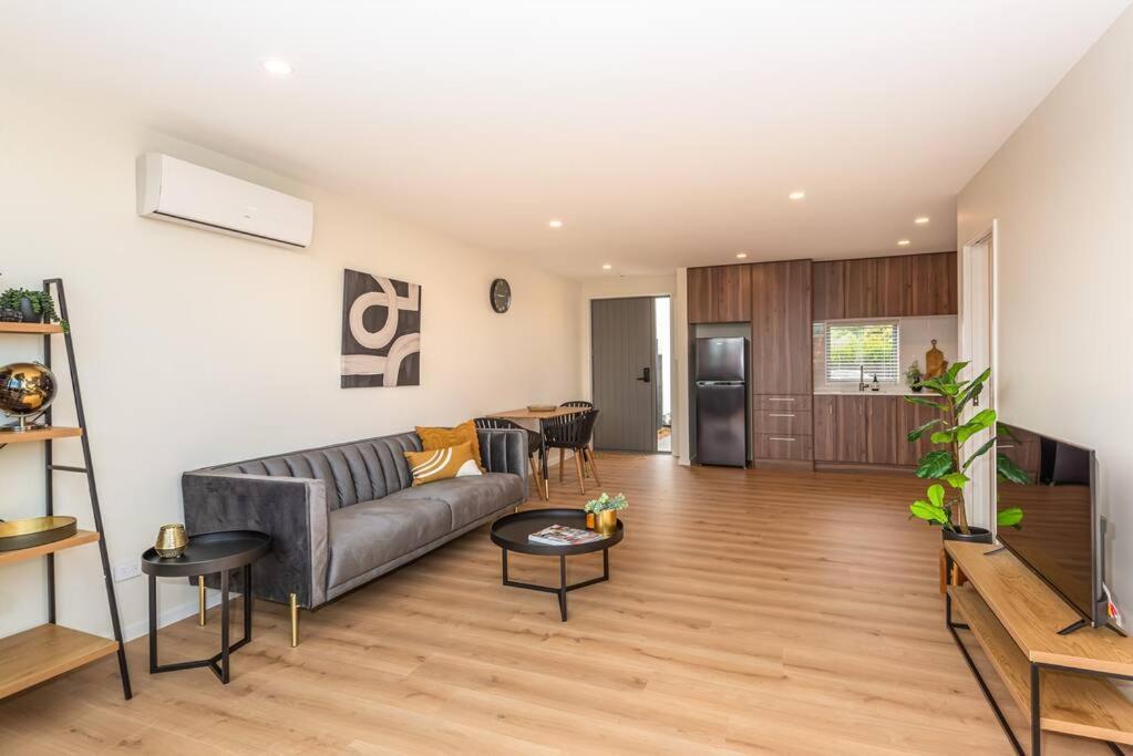 Apartamento Hop, Skip, Jump To The ! Christchurch